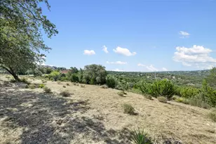 2808 Lakehurst Rd, Spicewood, TX 78669 - Photo 5