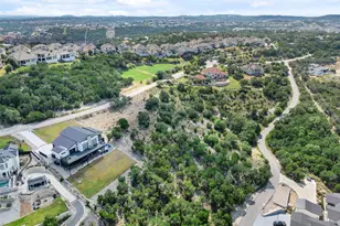 2808 Lakehurst Rd, Spicewood, TX 78669 - Photo 13