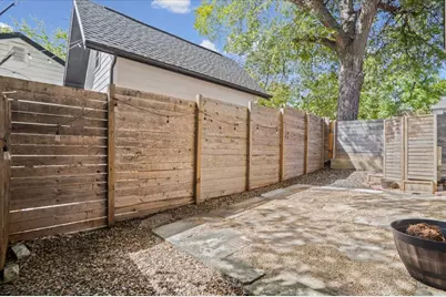 1907 E 20th Street, Austin, TX 78722 - Photo 35