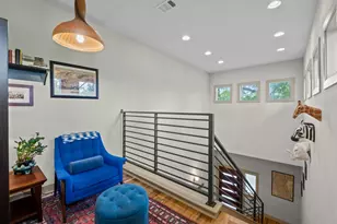 1907 E 20th St, Austin, TX 78722 - Photo 17