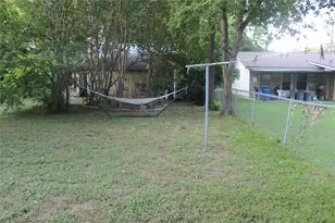 611 Clifford Dr, Austin, TX 78745 - Photo 17