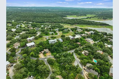 101 Center Cove II Loop, Spicewood, TX 78669 - Photo 9