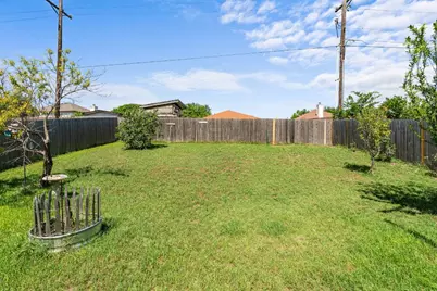 604 Comal Run, Hutto, TX 78634 - Photo 19