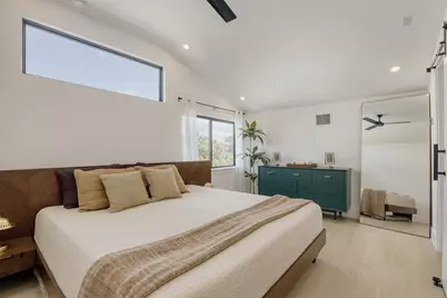 3300 E Martin Luther King Jr Boulevard #B, Austin, TX 78721 - Photo 11