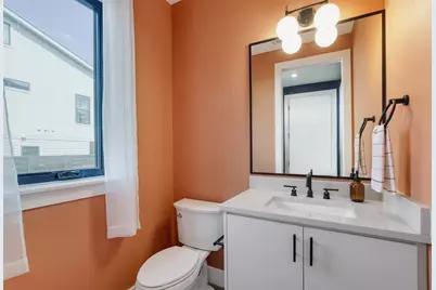3300 E Martin Luther King Jr Boulevard #B, Austin, TX 78721 - Photo 27