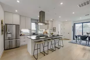 3300 E Martin Luther King Jr Blvd, Austin, TX 78721 - Photo 7