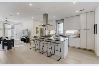 3300 E Martin Luther King Jr Boulevard #B, Austin, TX 78721 - Photo 5