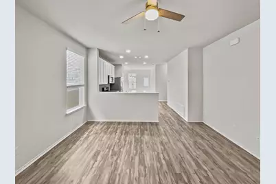 595 Eves Necklace Drive, Buda, TX 78610 - Photo 5