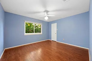 9409 Braeburn Glen, Austin, TX 78729 - Photo 11