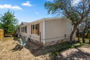 21503 Coyote Trail, Lago Vista, TX 78645 - Photo 31