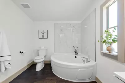 21503 Coyote Trail, Lago Vista, TX 78645 - Photo 23