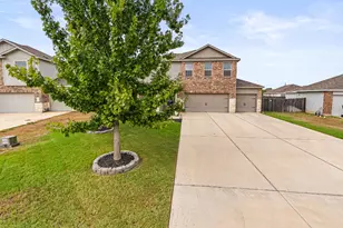 136 Copper Ln, Kyle, TX 78640 - Photo 3