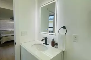 1403 Newfield Ln, Austin, TX 78703 - Photo 17