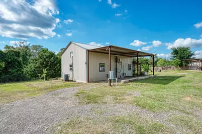 114 La Cascada Pass, Elgin, TX 78621 - Photo 9