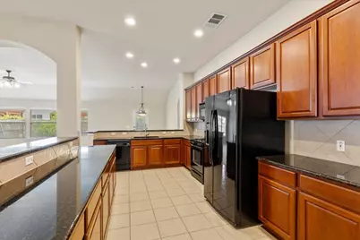 908 Dover Castle Lane, Pflugerville, TX 78660 - Photo 9