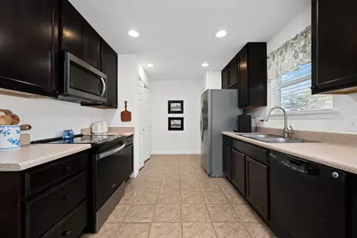 18610 Mammoth Cave Boulevard, Pflugerville, TX 78660 - Photo 11