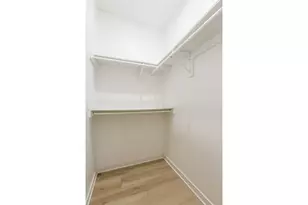 203 E 31st St, Austin, TX 78705 - Photo 27