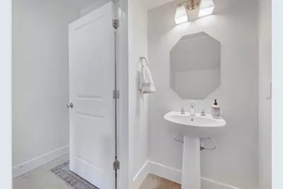 13501 Metric Boulevard #3, Austin, TX 78727 - Photo 13