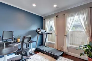 610 W N Loop Blvd, Austin, TX 78751 - Photo 17