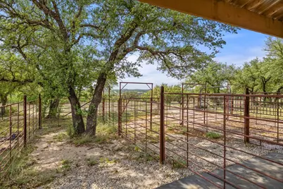 101 Crooked Oak Lane, Round Mountain, TX 78663 - Photo 35