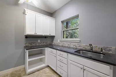 101 Crooked Oak Lane, Round Mountain, TX 78663 - Photo 23