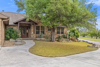 101 Crooked Oak Lane, Round Mountain, TX 78663 - Photo 11