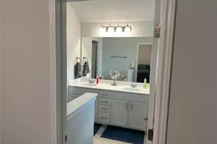 804 Goldilocks Ln, Austin, TX 78652 - Photo 17