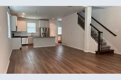 804 Goldilocks Lane, Austin, TX 78652 - Photo 5