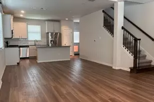 804 Goldilocks Ln, Austin, TX 78652 - Photo 5