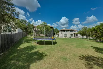 17517 Panorama Drive, Dripping Springs, TX 78620 - Photo 31