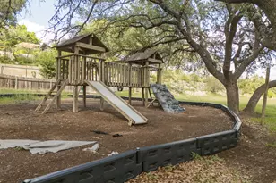 17517 Panorama Dr, Dripping Springs, TX 78620 - Photo 35