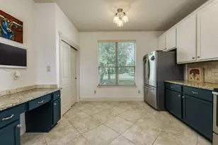 17517 Panorama Dr, Dripping Springs, TX 78620 - Photo 11