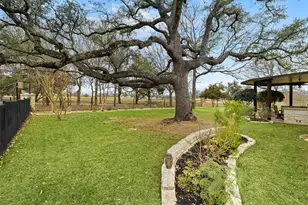 203 Cowan Creek Dr, Georgetown, TX 78633 - Photo 33