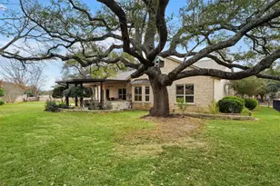 203 Cowan Creek Dr, Georgetown, TX 78633 - Photo 35