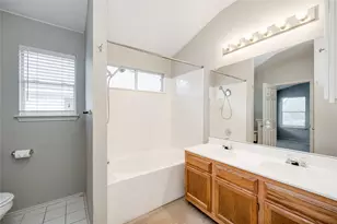 1404 Wheatfall Ln, Austin, TX 78748 - Photo 17