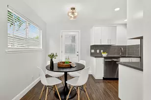 7711 Watson St, Austin, TX 78757 - Photo 9