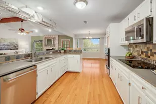 10401 Tweedsmuir Dr, Austin, TX 78750 - Photo 15