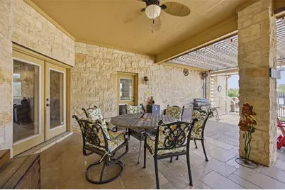 2936 Fm 1704, Elgin, TX 78621 - Photo 21