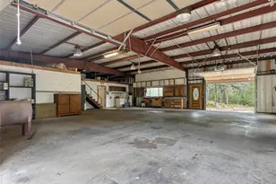 571 Pine Canyon Dr, Smithville, TX 78957 - Photo 9
