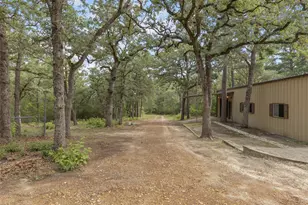 571 Pine Canyon Dr, Smithville, TX 78957 - Photo 7