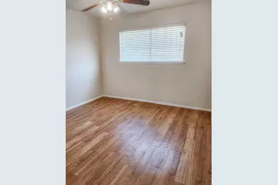 924 E Dean Keeton Street #222, Austin, TX 78705 - Photo 9