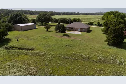 1504 County Road 459, Thorndale, TX 76577 - Photo 25