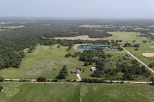 1504 Co Rd 459, Thorndale, TX 76577 - Photo 29