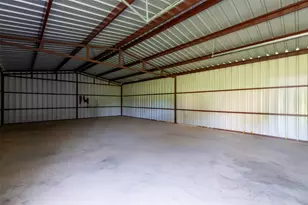 1504 Co Rd 459, Thorndale, TX 76577 - Photo 23