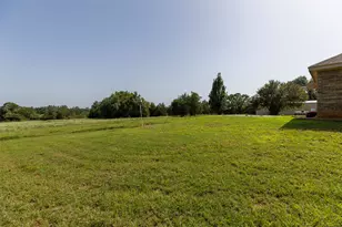 1504 Co Rd 459, Thorndale, TX 76577 - Photo 19