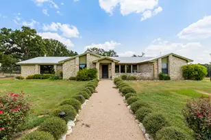 1045 Private Rd 7005, Lexington, TX 78947 - Photo 1