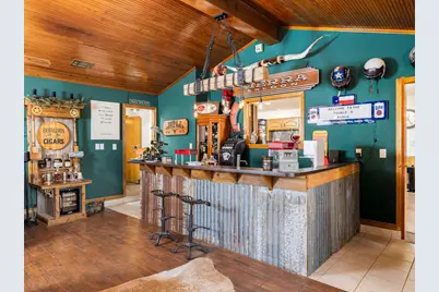 1045 Private Road 7005, Lexington, TX 78947 - Photo 11