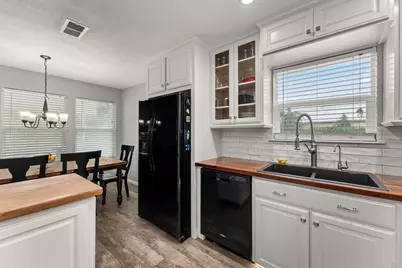 24906 Fawn Drive, Leander, TX 78641 - Photo 15