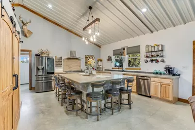 5450 County Road 202, Lampasas, TX 76550 - Photo 9