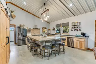 5450 Co Rd 202, Lampasas, TX 76550 - Photo 9